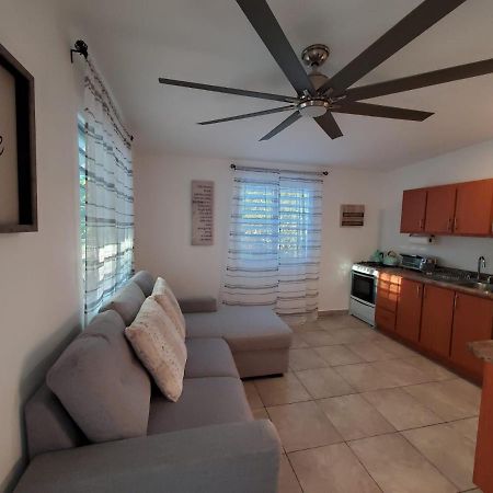Aguadilla Sunrise Apt With Ac Wifi 8 Minute Walk From Crashboat Beach Buitenkant foto