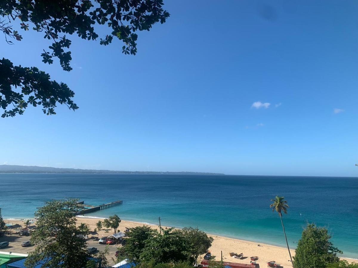 Aguadilla Sunrise Apt With Ac Wifi 8 Minute Walk From Crashboat Beach Buitenkant foto